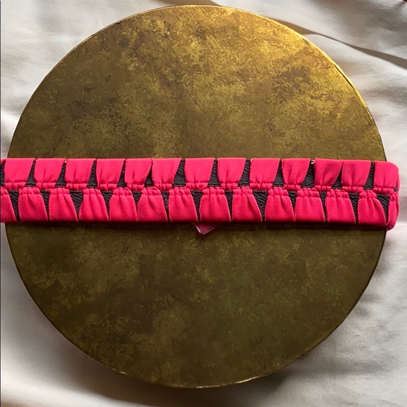 Under Armour headband - Picture 2 of 2